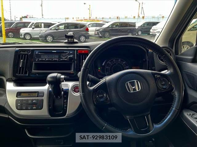 Honda N-WGN 2016-02 8881420-1