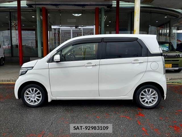 Honda N-WGN 2016-02 8881420-4
