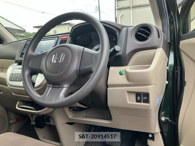 Honda N-WGN 2018-05 8881422-13