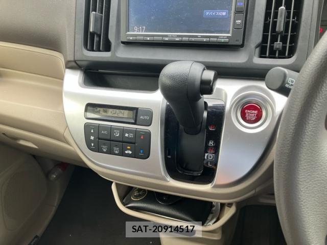Honda N-WGN 2018-05 8881422-21
