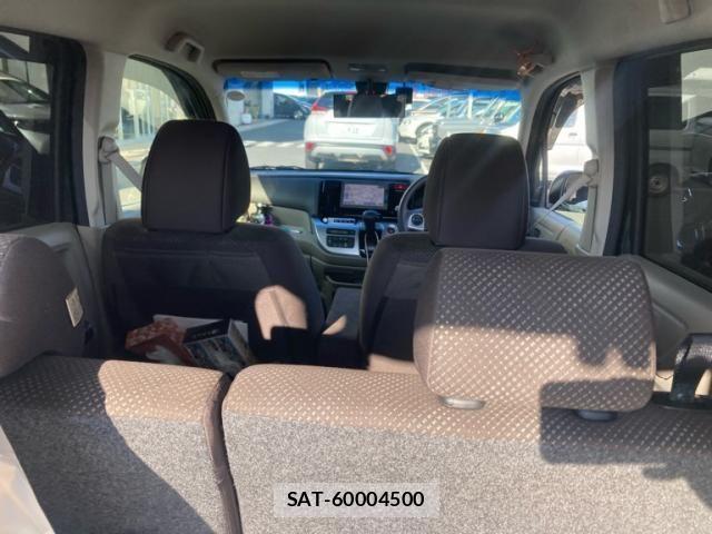 Honda N-WGN 2016-10 8881421-9