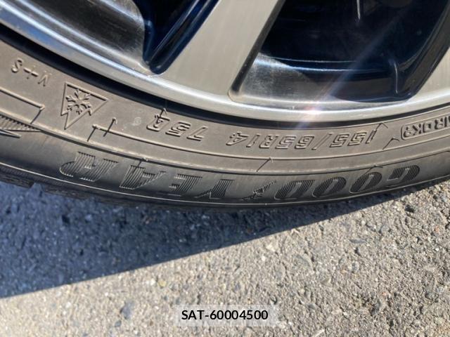 Honda N-WGN 2016-10 8881421-5