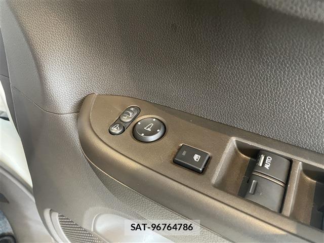 Honda N-WGN 2023-06 8881413-23