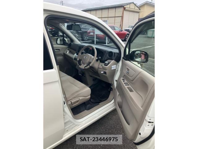 Honda N-WGN 2014-01 8881419-18