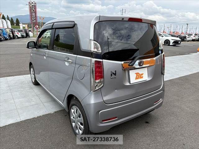 Honda N-WGN 2017-11 8881417-14