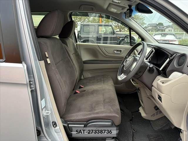 Honda N-WGN 2017-11 8881417-15