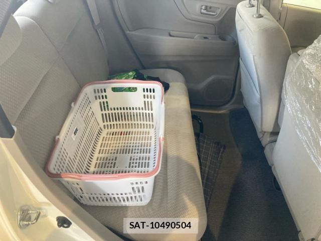 Honda N-WGN 2014-09 8881424-14