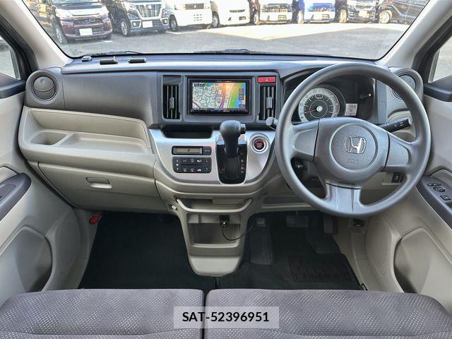 Honda N-WGN 2018-08 8884126-9