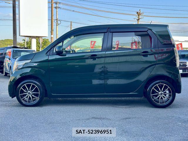 Honda N-WGN 2018-08 8884126-4
