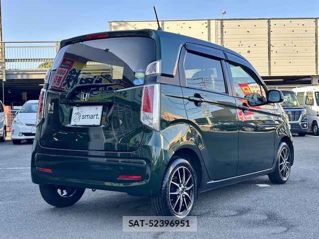 Honda N-WGN 2018-08 8884126-6