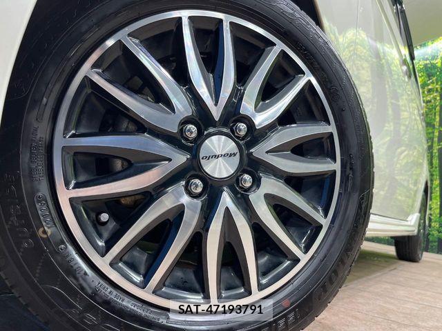Honda N-WGN 2017-08 8884122-12