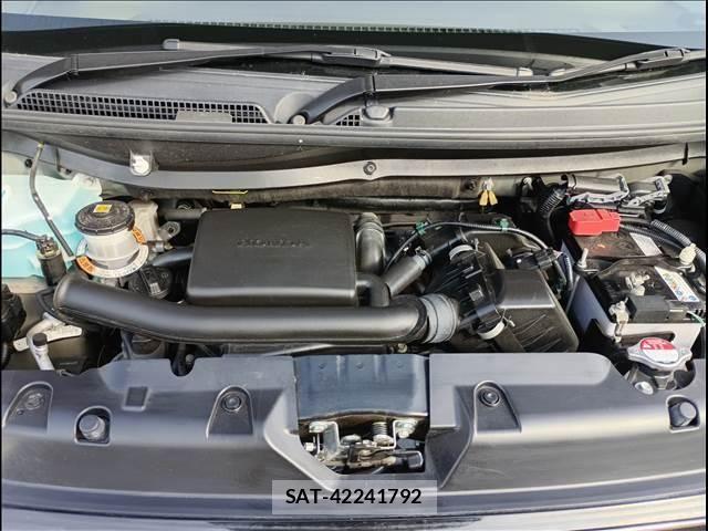 Honda N-WGN 2022-07 4975328-29