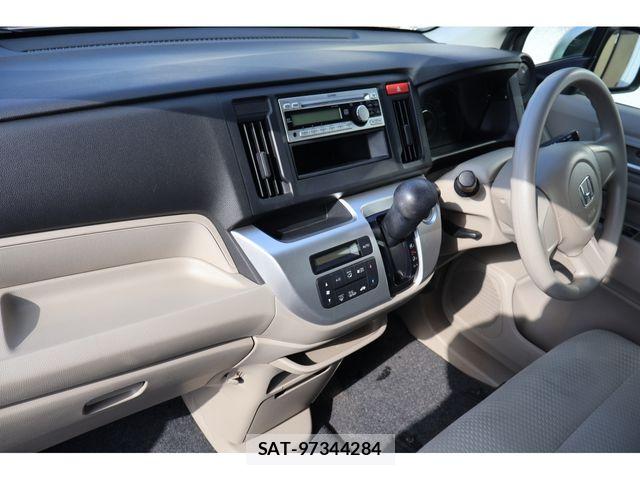 Honda N-WGN 2015-03 5874913-1