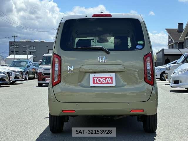 Honda N-WGN 2019-08 7251830-18
