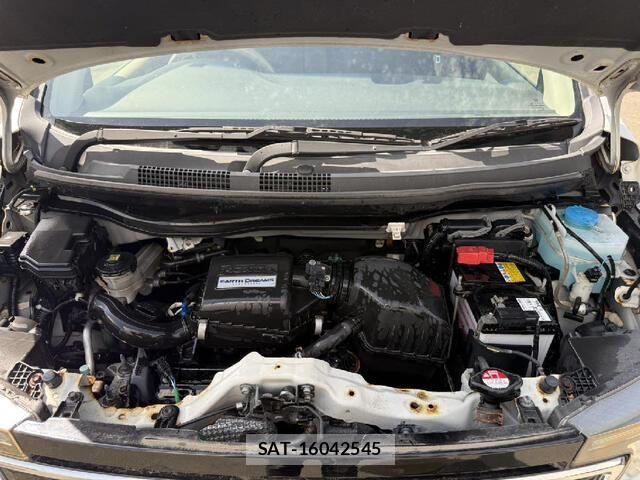 Honda N-WGN 2015-01 7250429-21