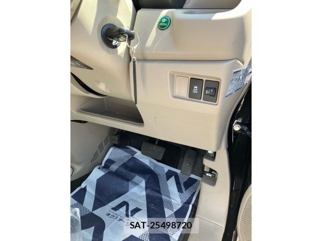 Honda N-WGN 2018-01 7456594-19