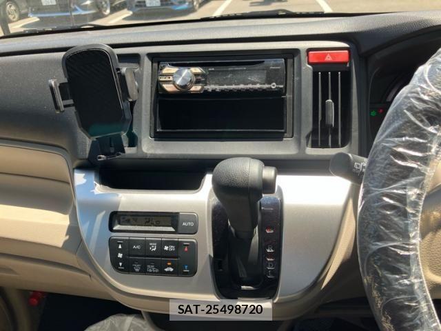 Honda N-WGN 2018-01 7456594-21