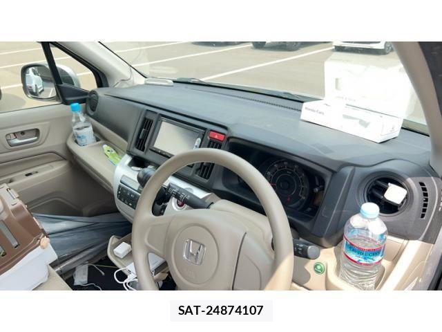 Honda N-WGN 2015-01 7502103-11