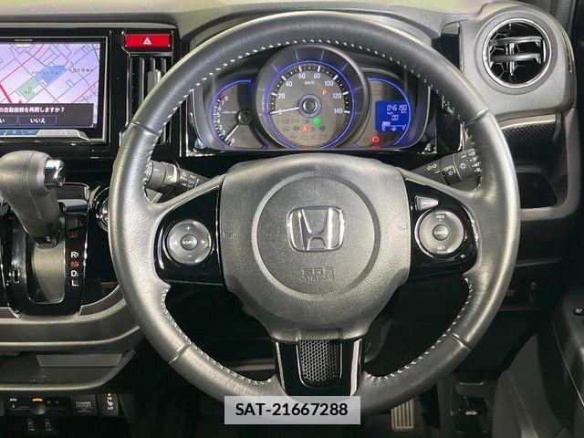 Honda N-WGN 2016-09 7787993-11
