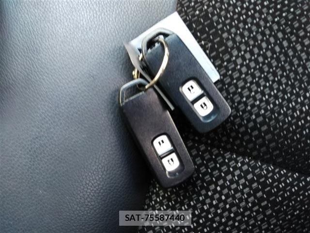 Honda N-WGN 2015-10 7903195-12