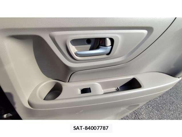 Honda N-WGN 2014-03 8158958-21