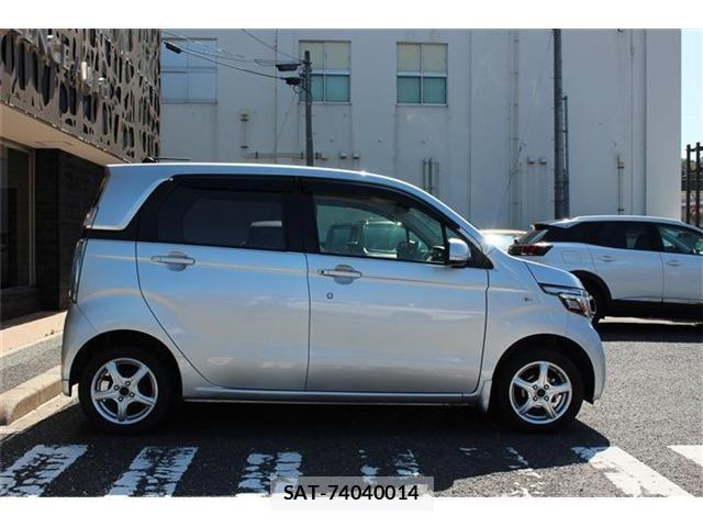 Honda N-WGN 2014-06 8209403-9