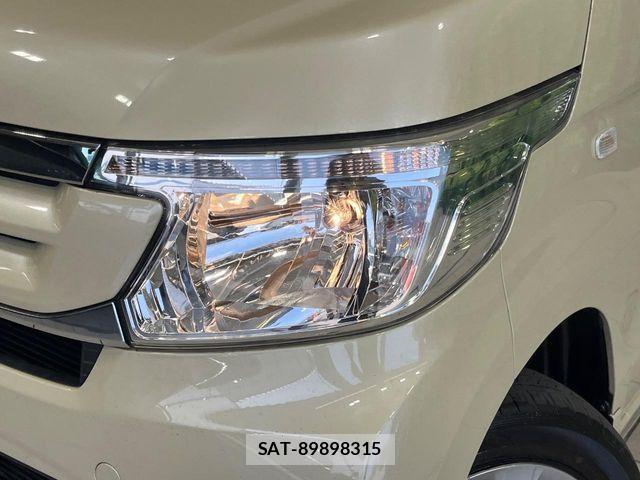 Honda N-WGN 2018-06 8209401-12