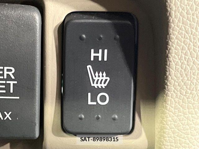 Honda N-WGN 2018-06 8209401-5