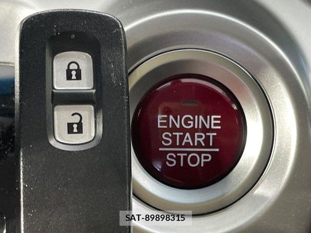 Honda N-WGN 2018-06 8209401-7