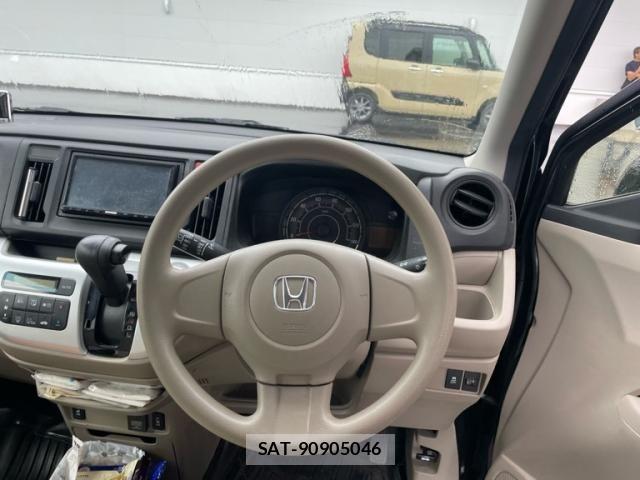 Honda N-WGN 2015-09 8316225-12