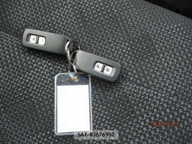 Honda N-WGN 2019-02 8660870-15