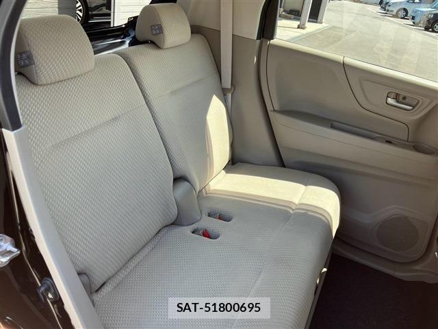 Honda N-WGN 2015-01 8830967-11