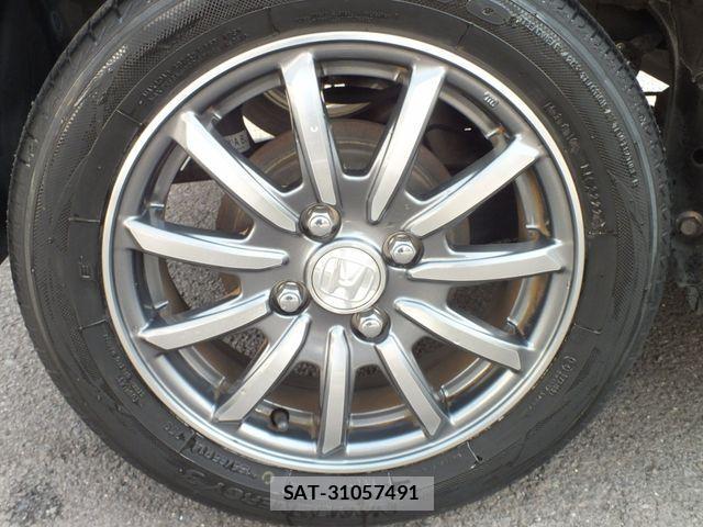 Honda N-WGN 2014-04 852757-9