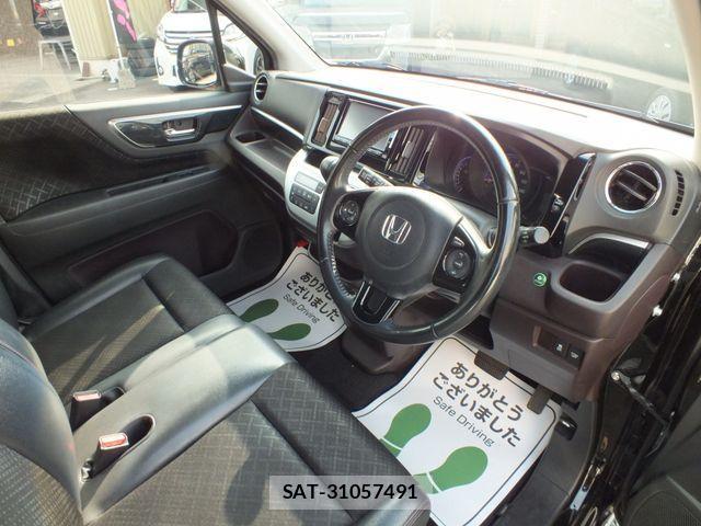 Honda N-WGN 2014-04 852757-10