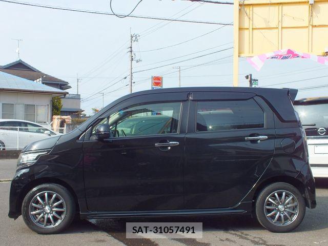Honda N-WGN 2014-04 852757-4