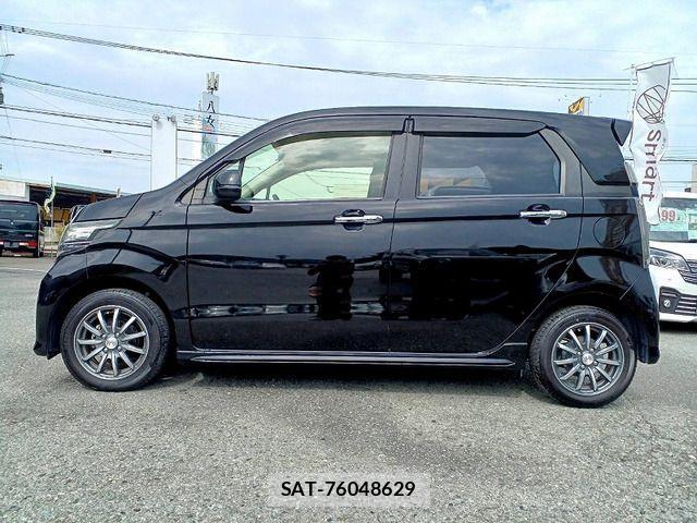 Honda N-WGN 2015-03 1332506-4