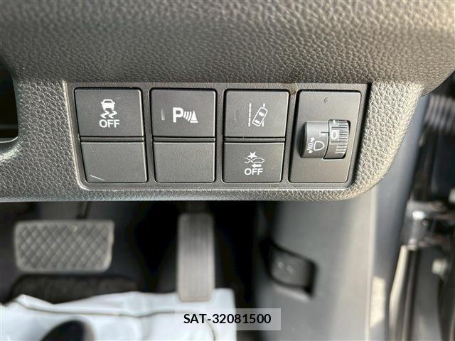 Honda N-WGN 2022-12 2673215-16