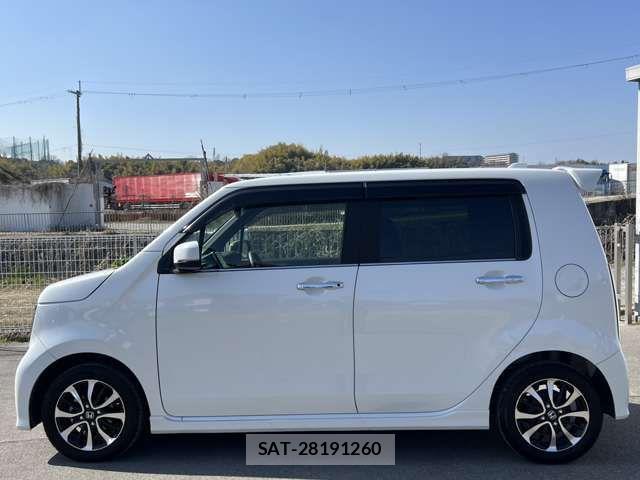 Honda N-WGN 2022-09 4598727-6