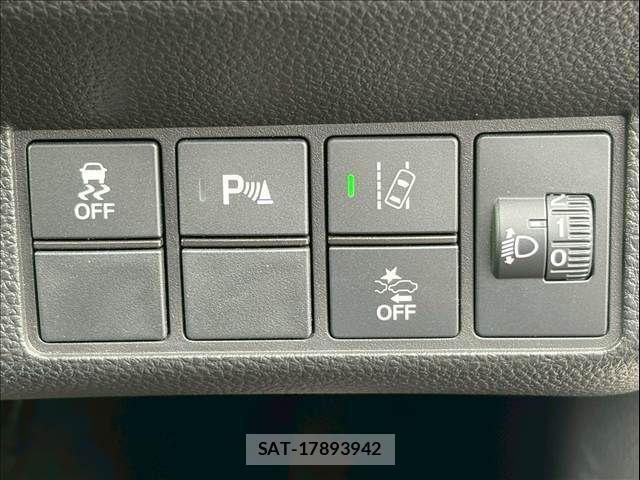 Honda N-WGN 2019-09 4975348-5