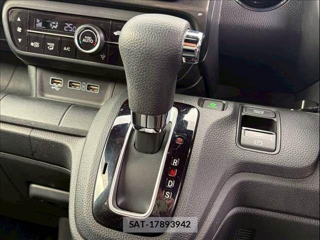 Honda N-WGN 2019-09 4975348-7