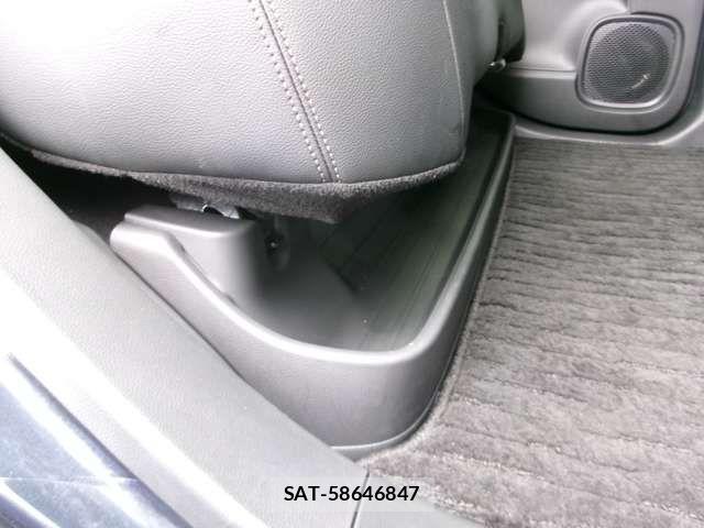 Honda N-WGN 2022-11 5874923-9