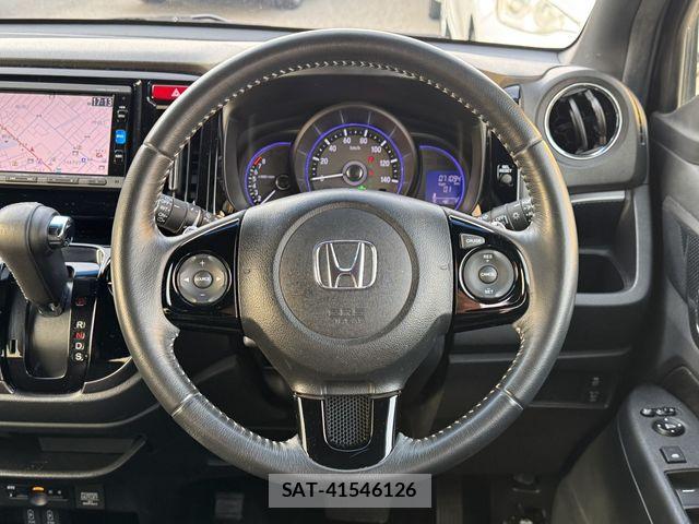 Honda N-WGN 2017-03 5874941-11