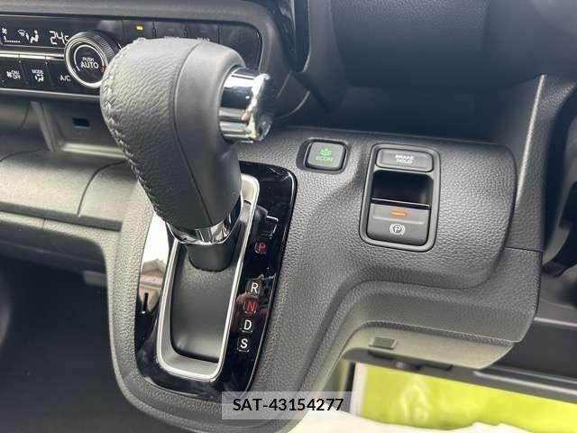 Honda N-WGN 2026-02 6218135-17