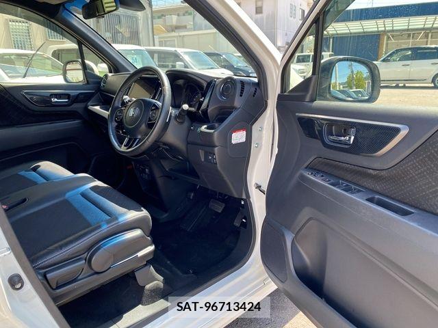 Honda N-WGN 2018-02 6305805-10