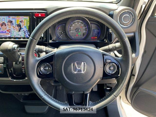 Honda N-WGN 2018-02 6305805-21