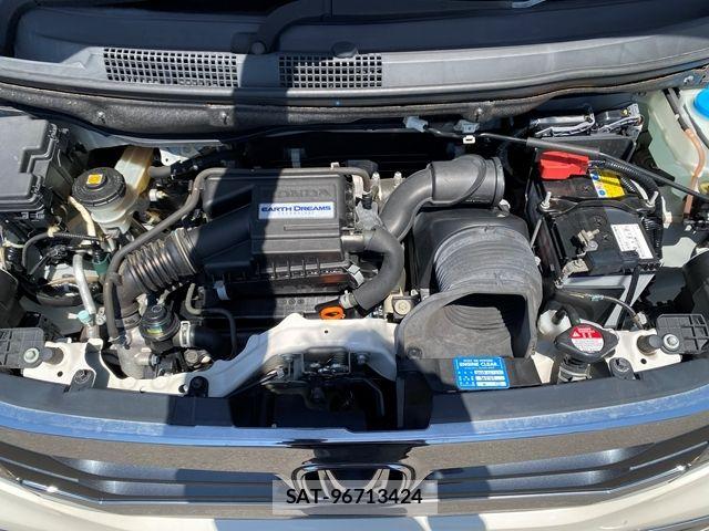 Honda N-WGN 2018-02 6305805-28