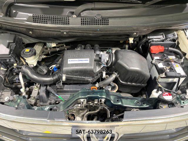 Honda N-WGN 2016-10 6527105-17