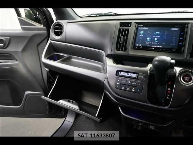 Honda N-WGN 2017-01 6613992-12