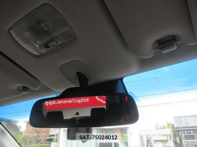Honda N-WGN 2015-09 6642185-12