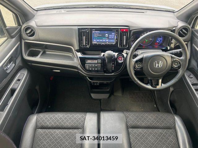 Honda N-WGN 2018-11 6717010-1